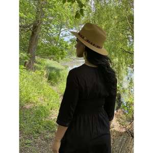 Robe tunique décontractée d'été ethnique pour femmes, en coton blanc brodé, col en V, manches courtes, taille naturelle, lavable - Product Image 5