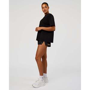 Pride Go-To FLXCotton Oversized Tee-Black T-shirt décontracté uni noir - Product Image 5