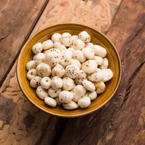 Nueces de Zorro (Makhana) Premium Listas para Exportar, 100% Orgánicas, Sin Residuos de Pesticidas, Refrigerio Nutritivo Natural para la Digestión y el Bienestar - Product Image 1