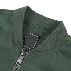 Chaqueta Bomber con Parches Bordados, Diseño Único con Cremallera Frontal, Producto de Tendencia, Servicio OEM - Product Image 2
