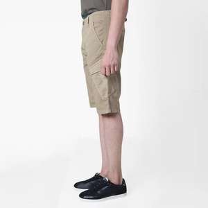 กางเกงขาสั้นผู้ชายยาวถึงเข่ามีกระเป๋าหลายกระเป๋า - Product Image 4