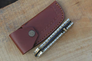 Couteau pliant personnalisé OEM Premium lame en acier Damas manche gravé haute durabilité couteau de poche extérieur de haute qualité - Product Image 4