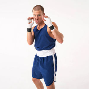 Camiseta de boxeo de poliéster personalizada, kit corto, chaleco, uniforme de boxeo, pantalones cortos de poliéster 100%, uniforme profesional de kick boxing - Product Image 4