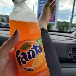 Fantaa 330ml / Fantaa boisson gazeuse (mince)/produit chaud boisson gazeuse fruité Fantaa Fruit Soda - Product Image 6