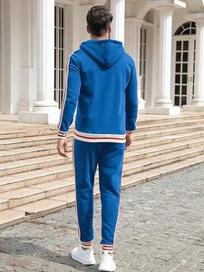 Conjunto de chándal de terciopelo de talla grande de 2 piezas con logotipo personalizado para hombre, chándales deportivos de invierno transpirables - Product Image 4