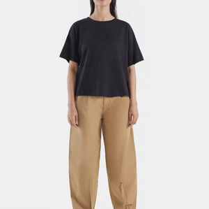 Camiseta de algodón de gran tamaño de alta calidad para mujer, ropa de calle con hombros caídos, estilo sólido, transpirable, estampado de logotipo personalizado - Product Image 6
