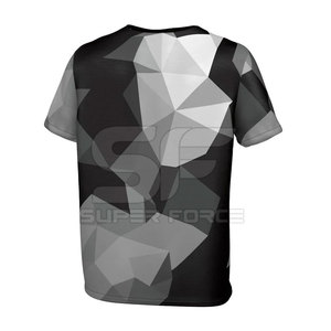 T-shirt à sublimation pour hommes Matériau souple et extensible pour la course, l'entraînement et le fitness T-shirt élégant à sublimation pour hommes - Product Image 4