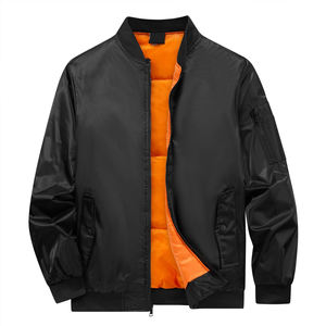 Chaqueta Bomber Personalizada con Mangas de Satén de Seda, con Forro de Tela Súper Suave y Forro Acolchado Cálido, Chaqueta para Hombre - Product Image 1