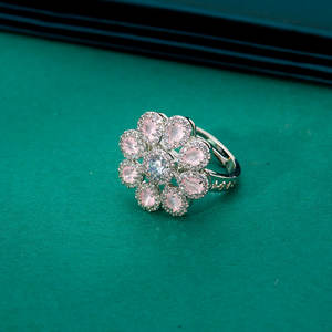 แหวนเพชร CZ คลาสสิกเคลือบโรเดียม - Product Image 6