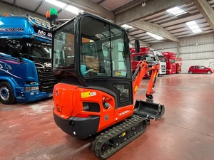 Mini-excavatrice Kubota KX016-4 |   Excavatrice compacte de 1,6 tonne pour la construction et l'aménagement paysager - Product Image 5