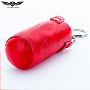Llaveros de Cuero con Forma de Saco de Boxeo, Color Rojo Sólido, Último Producto en Venta al por Mayor, Personalizados, 2025 - Product Image 4
