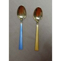 Or poli métal longue torsion brindille feuille fleur griffe et beaucoup d'autres poignée de styliste cuillère salade service café cuillère serveur ensemble
