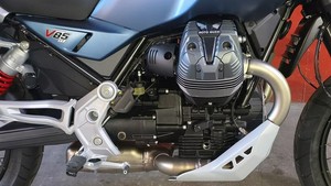 <span class=keywords><strong>Moto</strong></span> Guzzi V85 <span class=keywords><strong>TT</strong></span> Travel 2026 2027 neuve, entièrement équipée, prête à être expédiée dans le monde entier - Product Image 4