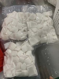 DELICIOSO SABOR DE CARNE DE COCO MADURA MEDIA JOVEN ALTA CALIDAD MEJOR PRECIO - Product Image 3