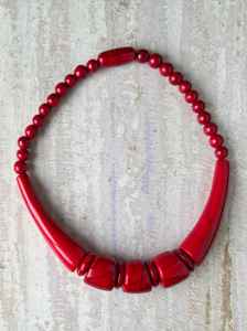 Collier de perles en résine craquelée rouge CRAFT EXIM, bijoux fantaisie faits à la main, 100g, Inde - Product Image 2