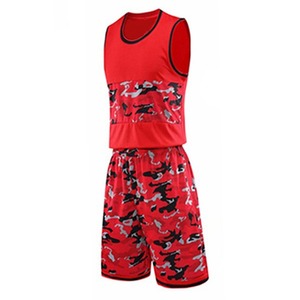 Uniforme de basket-ball en maille sublimé le plus récent Maillots évacuant l'humidité Vêtements de basket-ball personnalisables - Product Image 3