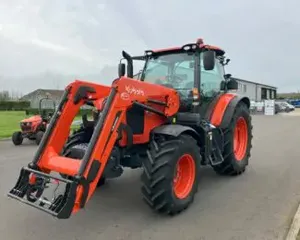 Pour tracteurs Kubota M6142 avec chargeuse-pelleteuse machines agricoles à vendre avec composants de base pompe moteur boîte de vitesses - Product Image 2