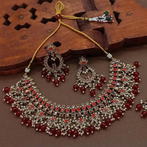 Nuevo diseño chapado en oro tradicional gota perla y Kundan tachonado pendiente Mangtika gargantilla collar conjunto y conjunto de joyería para mujer - Product Image 1