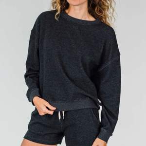 Sudadera de doble punto PARA MUJER: cálida y ligera, perfecta para capas en climas más fríos y atuendos informales - Product Image 1