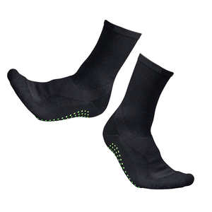 Chaussettes de sport athlétiques à haute compression au genou à demi-mollet et à poignée de football, antidérapantes à fond fin, avec logo personnalisé - Product Image 4