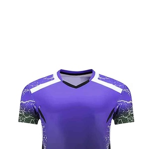 Uniforme de tennis pour homme de qualité supérieure imprimé par sublimation avec short, logo sur le devant, protection UV et tissu respirant - Product Image 3