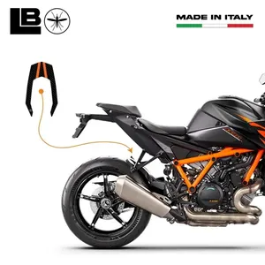 Adesivi Protettivi per Parafango Posteriore su Misura, Decorazioni per Serbatoio Compatibili con KTM 1390 Super Duke R - Product Image 3