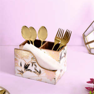 Cubiertos de madera clásicos con servilletero para mesa de comedor - Product Image 1