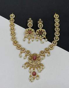 CZ finition mate ensemble de collier pour les femmes dernière conception ensemble d'usure minimale parfait pour les vêtements de fête ensemble luxueux brillant avec boucles d'oreilles - Product Image 4