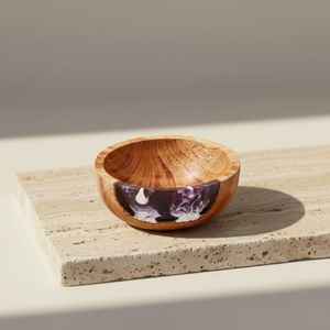 Bandejas y cuencos artísticos de resina epoxi creados para una decoración festiva del hogar con un toque de lujo moderno. - Product Image 1