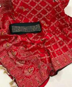 Saree de seda blanca con diseño estampado rojo para ropa de fiesta de boda elegante simple - Product Image 5