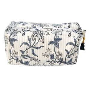 Estuche de maquillaje de tela de algodón y PVC a la moda para mujer hecho a mano patrón impreso cierre de cremallera reutilizable para viajes diarios al por mayor - Product Image 1