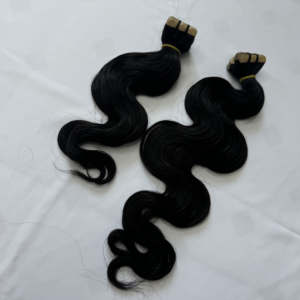 Donneur unique 100% extensions de cheveux de bande de vague corporelle brute double cuticule dessinée alignée ruban de cheveux vierges - Product Image 1