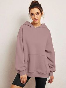 Sweat à capuche court surdimensionné de haute qualité pour femmes garde-robe d'hiver avec étiquette personnalisée avec col à capuche et logo avant en vente - Product Image 3