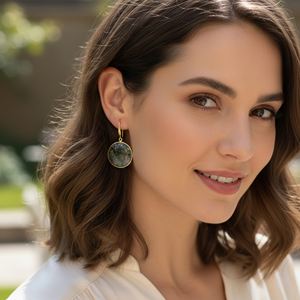 Agate de mousse 37 à 38 MM avec fil d'oreille forme ronde lunette argentée boucle d'oreille plaquée or - Product Image 5