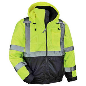 Veste de sécurité confortable pour hommes avec tissu haute visibilité pour une sécurité accrue dans des conditions de faible luminosité - Product Image 1