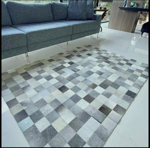 พรมหนังวัวปะติดสีเทา - Product Image 1