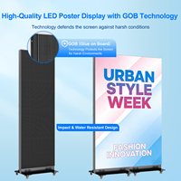 Layar Digital Signage LED YINGLUX 80 Inci, Kios Lipat dengan Sambungan Tanpa Celah, Poster LED P1.86 GOB dengan Kotak Transportasi untuk Acara