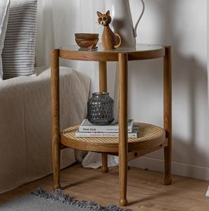 Mesa auxiliar de madera duradera y atractiva con un acabado de primera calidad y diseño clásico de patas que mejora la sofisticación de la habitación - Product Image 1