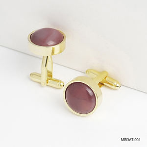 Mancuernillas de Ágata Púrpura Fengshui para Hombre en Oro de 18K Premium - MSDATI001 |   Colección Tinh Vu |   Vietnam - Product Image 2