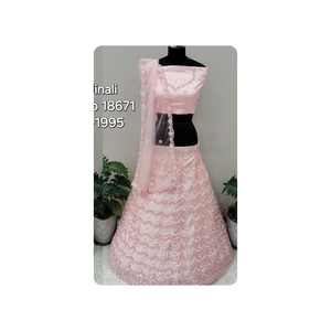 Lehenga de mariée en soie dorée classique avec broderie en pierre Choli de mariage royal traditionnel pour les fêtes - Product Image 5