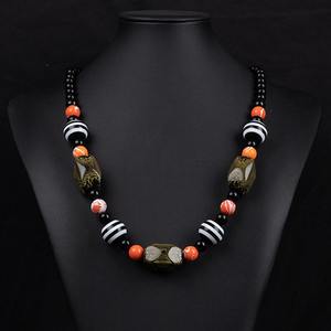 Meilleure vente Collier de style vintage pour femmes Classique tendance Perles Chaîne en corde Cadeau à la mode - Product Image 5