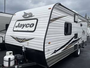 Vente en gros à prix abordable de caravanes d'occasion Jayco Jay F-l-i-g-h-t S-l-x 195RB 2019 - Product Image 3