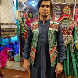 Chaleco Étnico Afgano Tradicional Vintage Hecho a Mano para Hombre, Chaleco Cultural sin Mangas para Invierno, Bodas al Aire Libre, Venta al por Mayor - Product Image 3