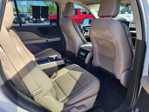Gran Oferta, Excelente Negocio: Lincoln Aviator Reserve AWD 2021, Listo para Enviar - Product Image 5