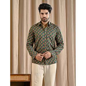 Chemise décontractée pour homme en coton vert imprimé à manches longues, tissu 100% popeline respirant et tissé avec motif à pois - Product Image 3