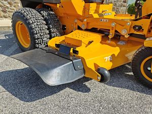 Tondeuse à gazon à braquage zéro Cub Cadet PRO Z 972SDL 72 (72 pouces) 38,5 HP de qualité supérieure |   Tondeuse à gazon Cub Cadet neuve et d'occasion à prix avantageux, prête à être expédiée - Product Image 5