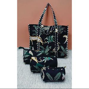 3-Pcs <b>Quilted</b> Leather <b>Tote</b> <b>Bag</b> Set Bohemian Same Print Cosmetic <b>Bag</b> Block Print Toiletry <b>Bag</b> Cotton Two Fashionable for Ladies - Product Image 4