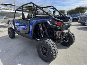 Prêt à être expédié : RZR XP 4 1000 Sport 2025 - Product Image 3