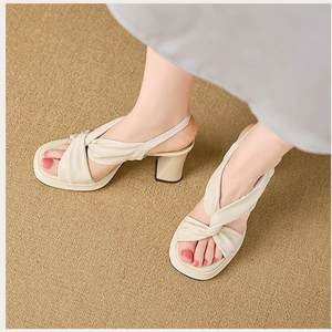 Zapatos Mary Jane de Estilo Francés para Primavera y Verano, Zapatos Planos de Cuero con Suela Gruesa de Estilo Británico Retro, Zapatos de Tacón Alto Dulces y Elegantes - Product Image 3