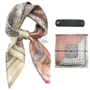 Écharpe longue en soie florale ethnique pour femmes - Haute qualité, douce, brillante, imprimé riche, sérigraphie et personnalisable - Product Image 3